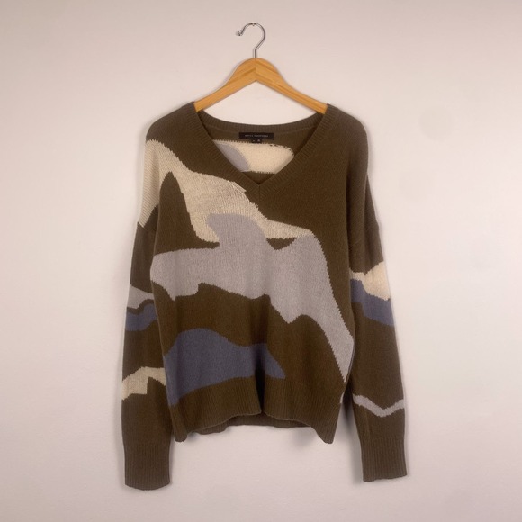 Skull Cashmere Sweaters - Skull Cashmere Camo Skull Graphic V-Neck Sweater Small